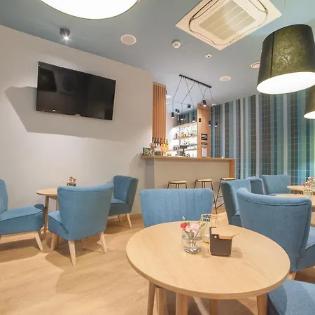 Szálloda Traffic Stare