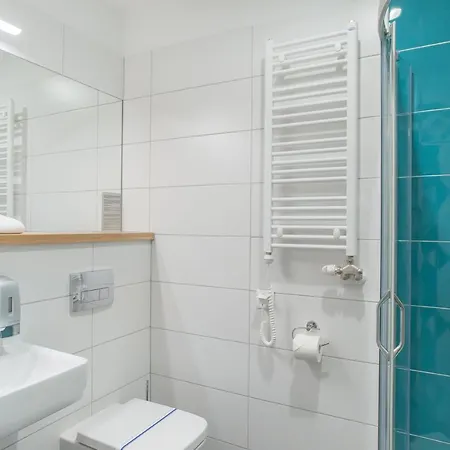 Traffic Stare Szálloda 2*