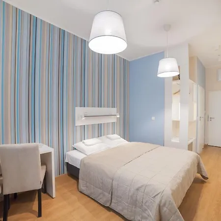 Traffic Stare Szálloda 2*