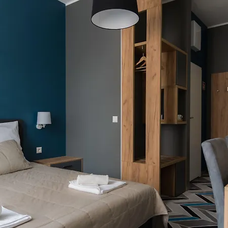 Traffic Stare 2* Wrocław