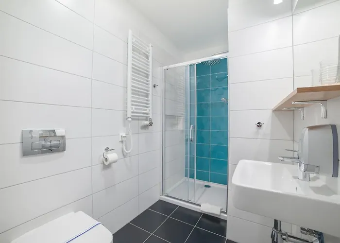 Traffic Stare Отель 2*