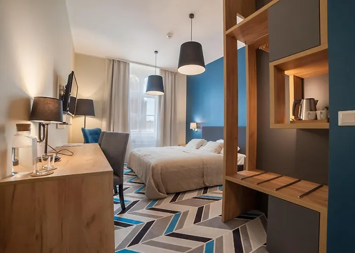 Отель Traffic Stare