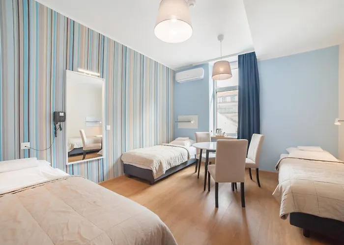 Traffic Stare Отель 2*