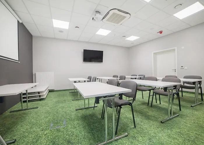 Отель Traffic Stare Вроцлав