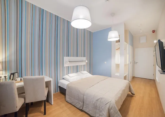 Traffic Stare Отель 2*